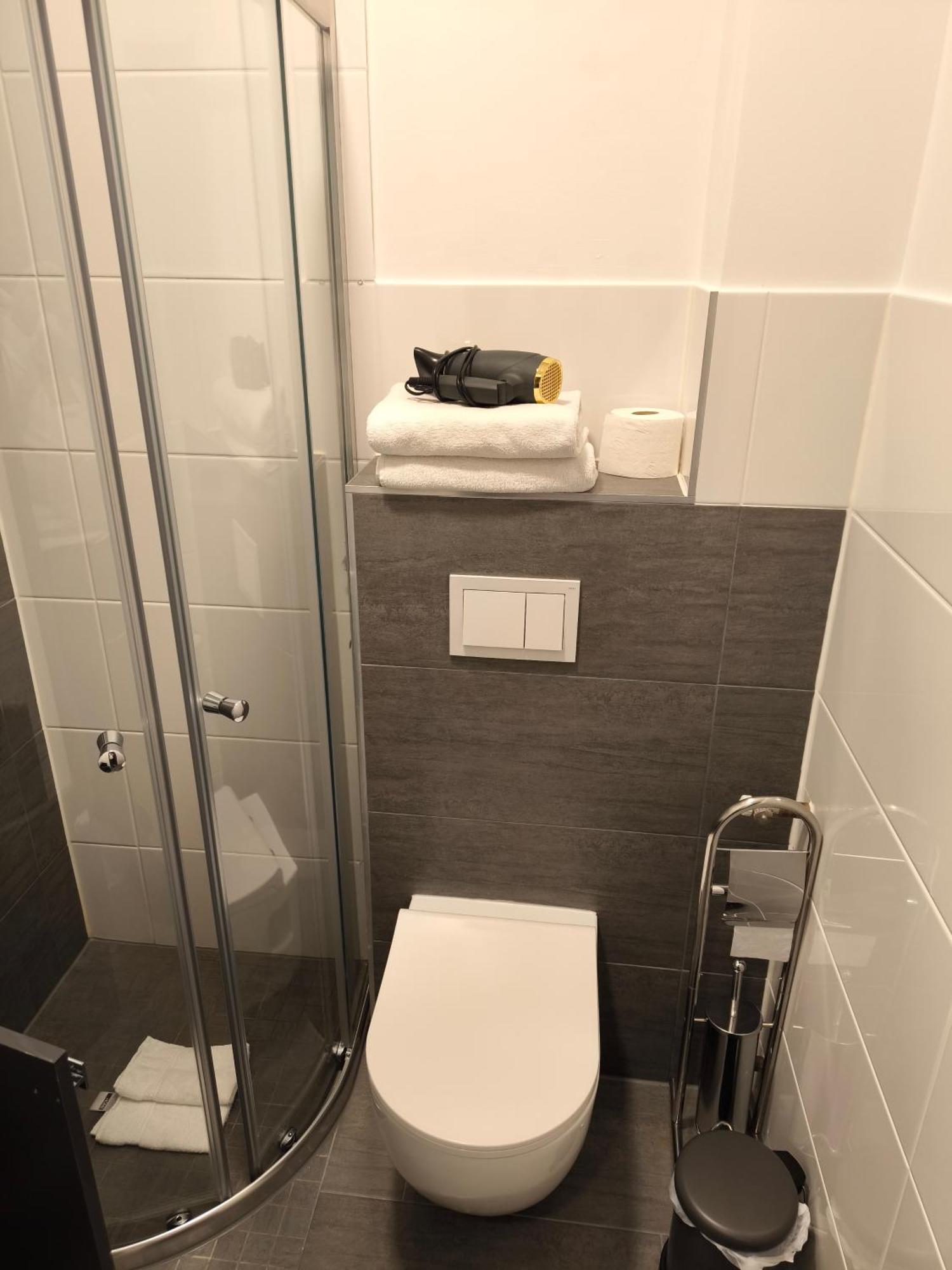 Loewen Hotel Radevormwald Zewnętrze zdjęcie